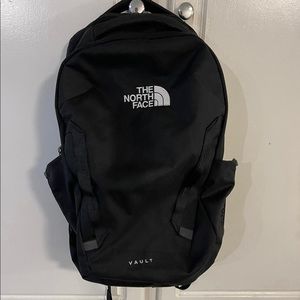 Easy workout school or bus or vintage book bag!!